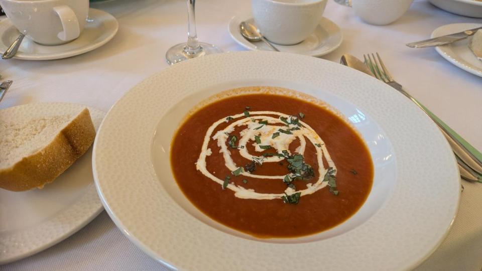 Home made tomato soup
